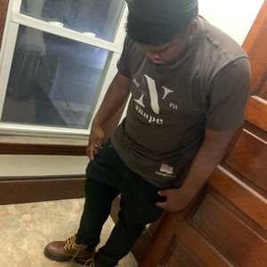 Meet your Posher, Kenneth